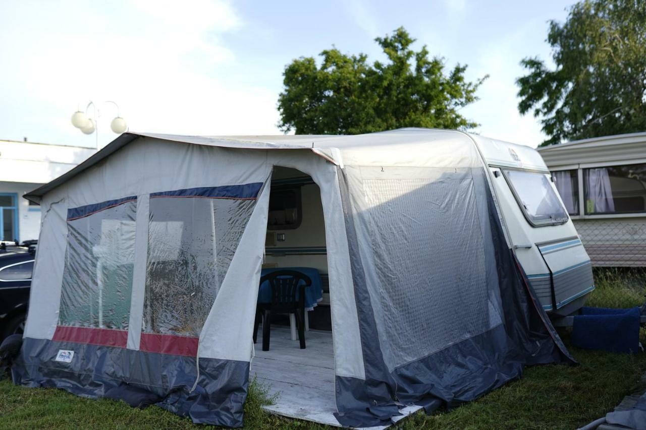 فندق Sonata Camp ياستارنيا المظهر الخارجي الصورة